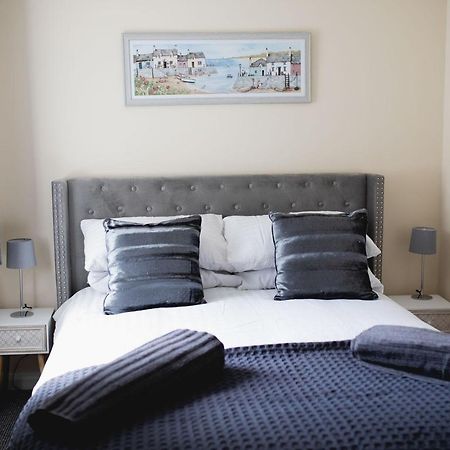 Vanity Ballycastle Diamond 2 Bedroom Apartment ภายนอก รูปภาพ
