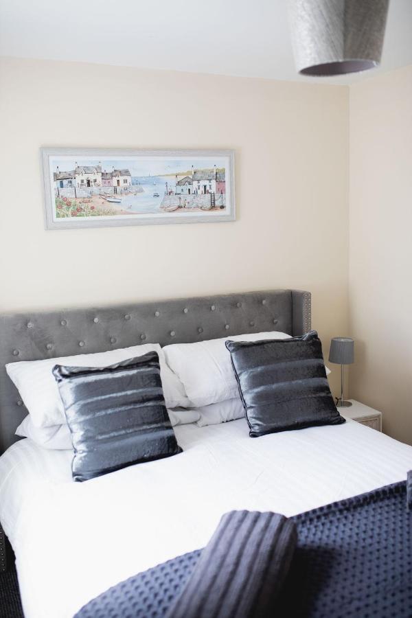 Vanity Ballycastle Diamond 2 Bedroom Apartment ภายนอก รูปภาพ